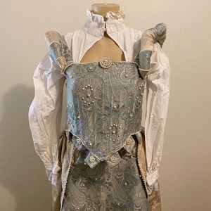 Fixer Upper Renaissance Ensemble for petite woman or teen Court Gown Dress Fair